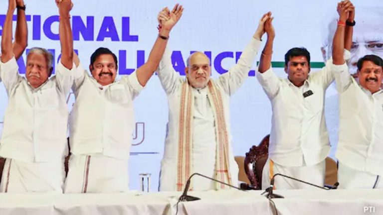 Chennai: బీజేపీతో పొత్తుపై అన్నాడీఎంకే నేతల్లో అసంతృప్తి.. కీలక నేతలు రహస్య భేటీ