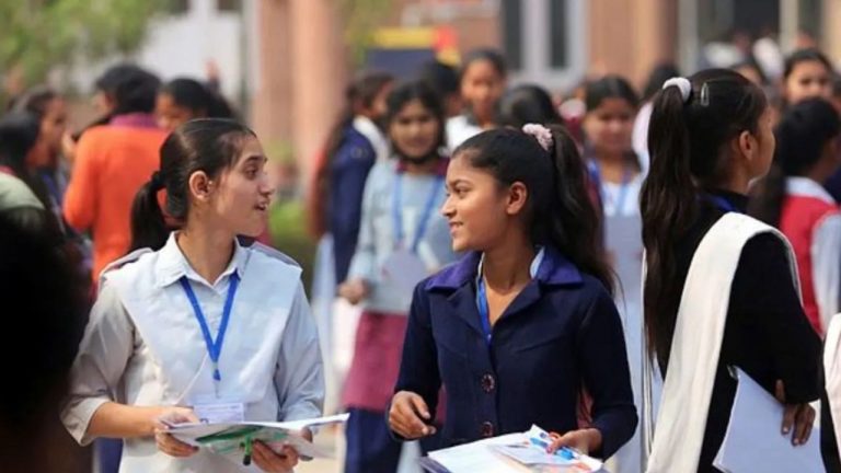 AP SSC Results 2025: విద్యార్థులకు అలెర్ట్.. నేడు పదో తరగతి పరీక్ష ఫలితాలు విడుదల!