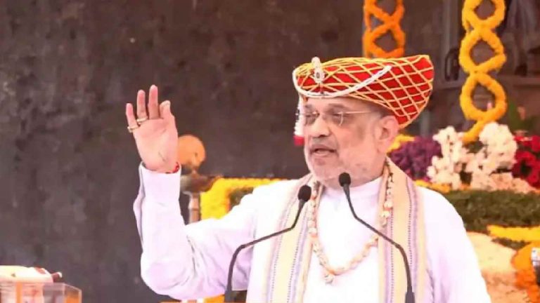 Amit Shah: ప్రతీ భారతీయుడికి ఛత్రపతి శివాజీ గురించి బోధించాలి..