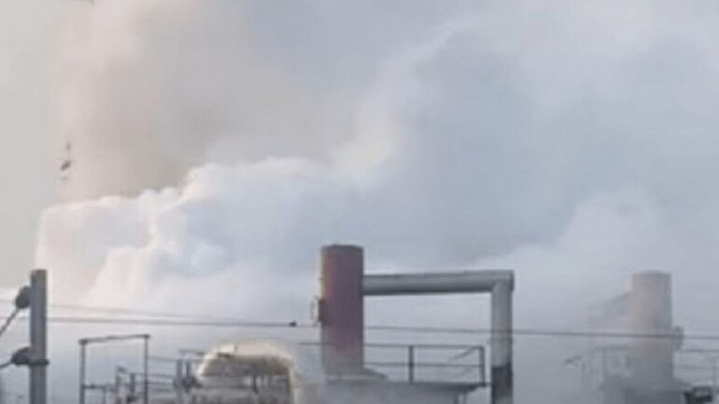 Ammonia Gas Leaked