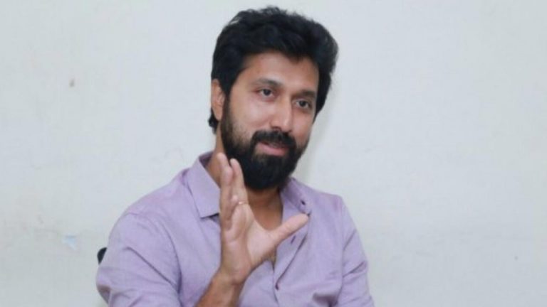 Bobby : బాలీవుడ్ బడా హీరోతో డైరెక్టర్ బాబీ మూవీ..?