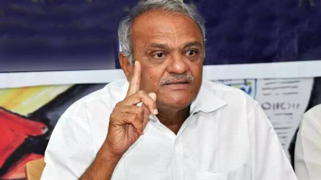 CPI Narayana: స్టార్ హీరోలు, హీరోయిన్స్‌ను టార్గెట్‌ చేసిన సీపీఐ నారాయణ.. ఎందుకంటే..?