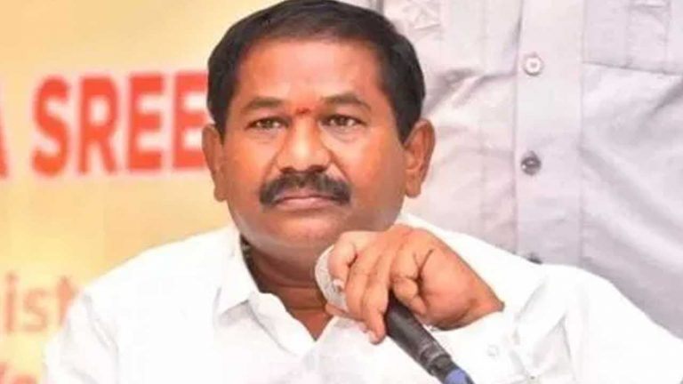 Minister Bala Veeranjaneya Swamy: పట్టణాల్లో 2 సెంట్లు, గ్రామీణ ప్రాంతాల్లో 3 సెంట్ల ఇళ్ల స్థలాలు..