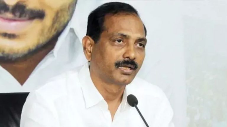 Srinivasa Reddy: ప్రజా ఆరోగ్య వ్యవస్థను ప్రైవేట్ పరం చేసి పేదల దగ్గర డబ్బులు గుంజాలని చూస్తున్నారు