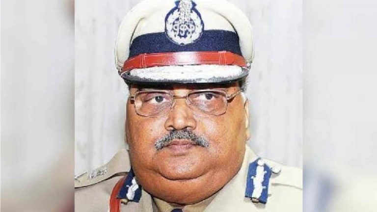 Karnataka: కర్ణాటక మాజీ డీజీపీ దారుణ హత్య.. భార్యపైనే అనుమానం..