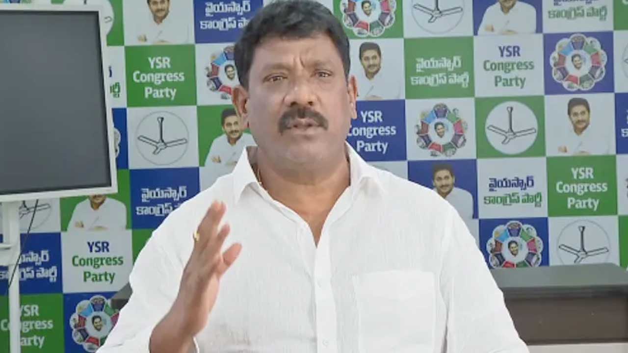 Koramutla Srinivasulu: సాయిరెడ్డిపై సంచలన ఆరోపణలు.. టీడీపీ స్క్రిప్ట్ చదువుతున్నాడు..!