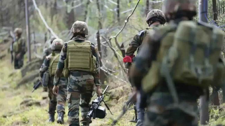 LoC: సరిహద్దుల్లో కవ్వించి దెబ్బతిన్న పాక్ ఆర్మీ.. భారత్ కాల్పుల్లో ఐదుగురు హతం..