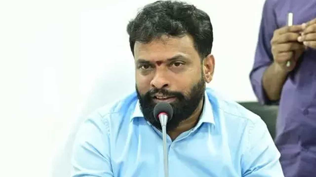 Minister Subhash: జగన్ మానసిక స్థితి సరిగా లేదు.. లండన్ వెళ్లి వైద్యం చేయించుకున్నారు..!