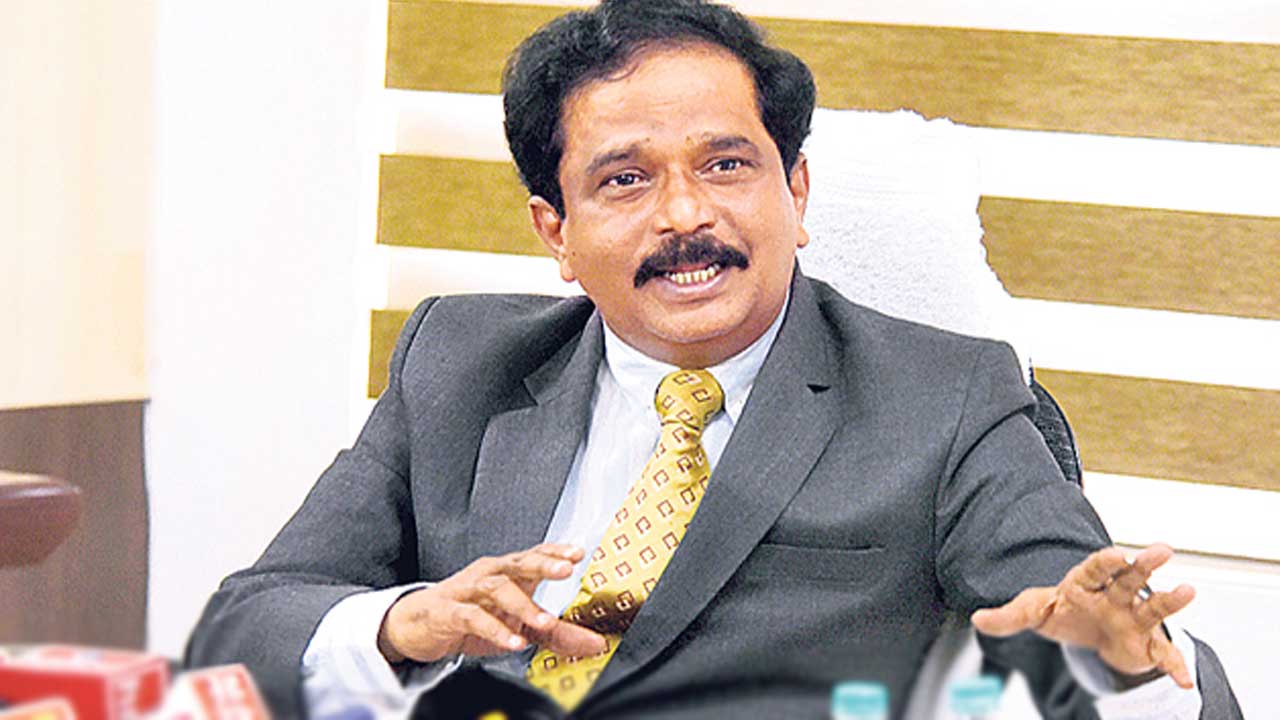 PSR Anjaneyulu: జడ్జి ముందు తన వాదనలు తానే వినిపించిన పీఎస్‌ఆర్‌!