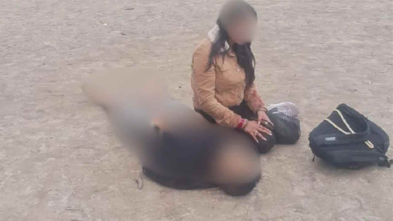 Pahalgam terror attack: ఆర్మీ యూనిఫాంలో టెర్రరిస్టులు..  “ముస్లిం” కాదని కాల్పులు..