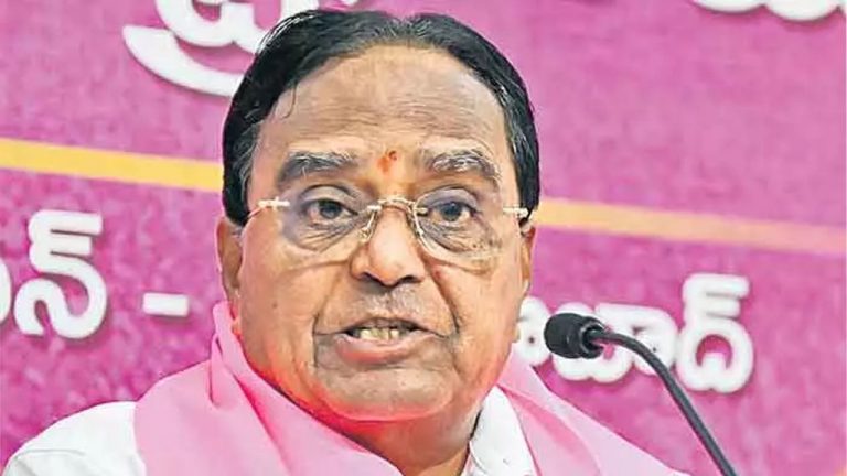 Ponnala Lakshmaiah: మాజీ మంత్రి ఇంట్లో చోరీ.. నిందితుల అరెస్ట్