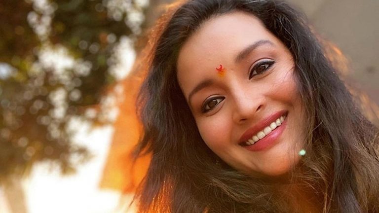 Renu Desai : ఎట్టకేలకు సినిమా సైన్ చేసిన రేణు దేశాయ్.. కానీ?