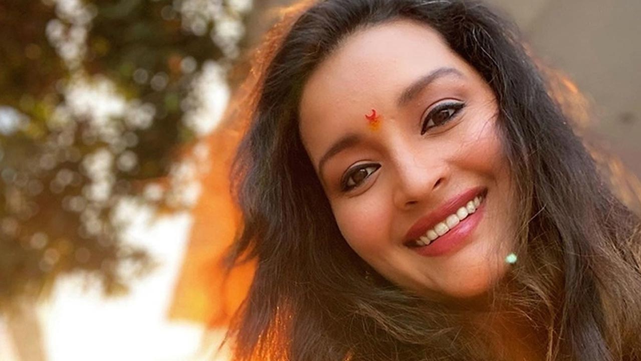 Renu Desai : ఎట్టకేలకు సినిమా సైన్ చేసిన రేణు దేశాయ్.. కానీ?