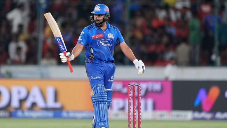 Rohit Sharma: టీ20 క్రికెట్‌లో రోహిత్ శర్మ అరుదైన రికార్డు!
