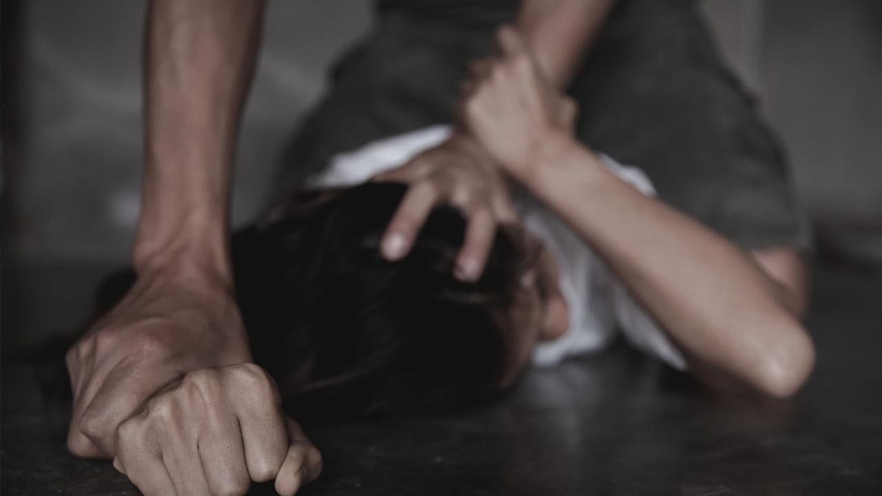 Physical Harassment: తిరుపతి శిల్పారామంలో లైంగిక వేధింపుల కలకలం