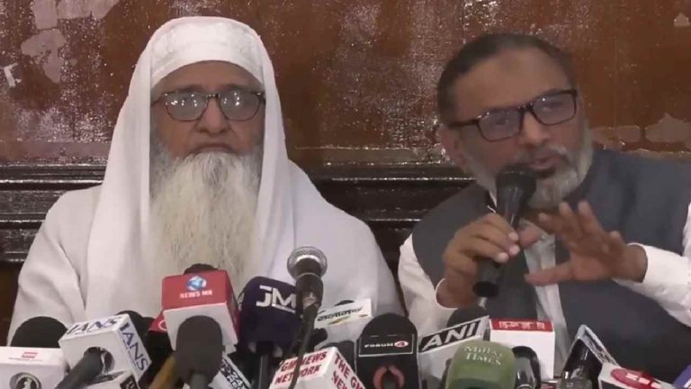 Waqf Bill: దేశవ్యాప్తం ఉద్యమం చేస్తాం.. వక్ఫ్ బిల్లుపై ముస్లిం పర్సనల్ లాబోర్డ్ వార్నింగ్..