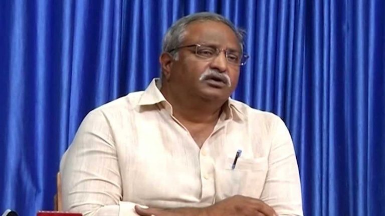 AB Venkateswara Rao: పాలకుల కనుసన్నల్లో పోలీసులు చార్జిషీట్..