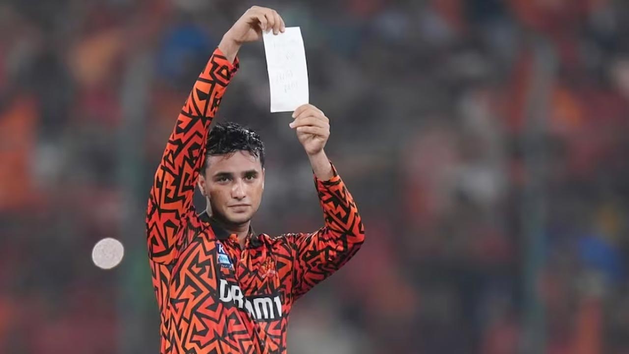 SRH vs PBKS: అభిషేక్ శర్మ స్లిప్ సెలబ్రేషన్.. రాసుకొచ్చి మరి విధ్వంసం.. పంజాబ్ పై సన్‌రైజర్స్ ఘన విజయం