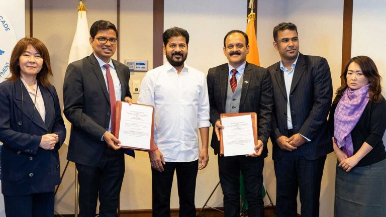 CM Revanth Reddy : జపాన్‌లో ఉద్యోగ అవకాశాలకు తెలంగాణ యువతకు వేదిక.. TOMCOM కీలక ఒప్పందాలు
