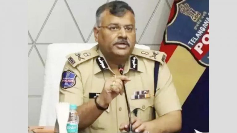 DGP Jitender: హైదరాబాదులో ఉన్న పాకిస్థానీయులకు డీజీపీ జితేందర్ వార్నింగ్.. నగరాన్ని వదిలి వెళ్లిపోవాలి