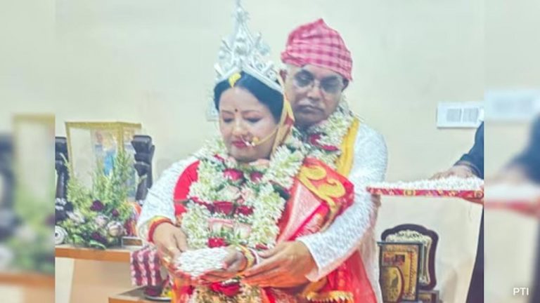 Dilip Ghosh: 61 ఏళ్ల వయసులో మహిళా నేతను పెళ్లాడిన బెంగాల్ బీజేపీ మాజీ అధ్యక్షుడు