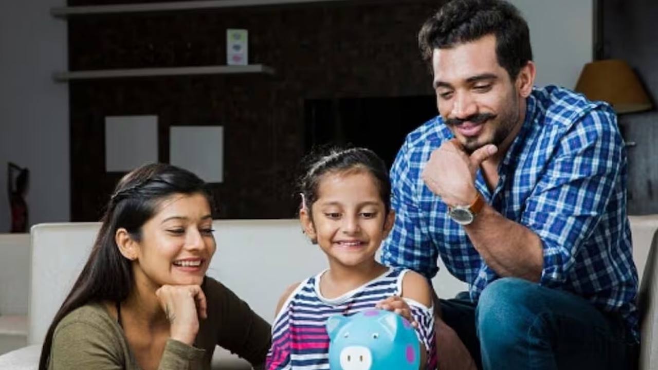 LIC Kanyadan Policy: రోజుకు రూ. 121 పొదుపుతో.. రూ. 27 లక్షల లాభం!