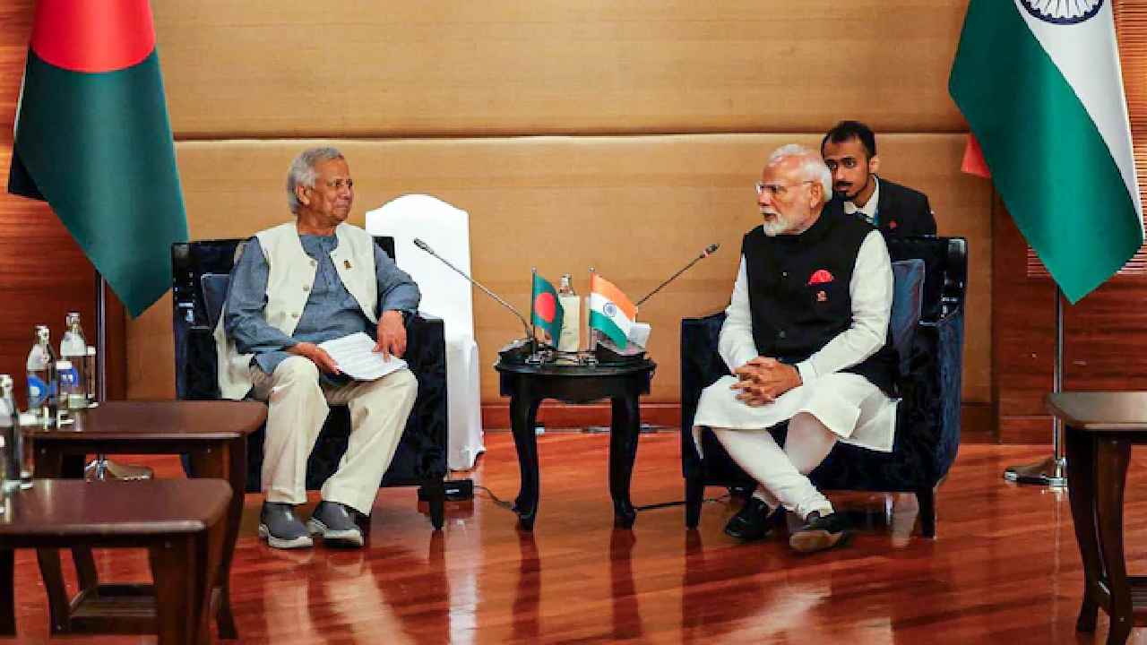 PM Modi: అలాంటి మాటలు కట్టిపెట్టి, హిందువుల భద్రతను చూడండి.. యూనస్‌‌తో మోడీ..