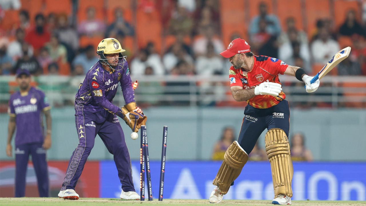 PBKS vs KKR: కోల్‌కతా బౌలర్ల దెబ్బకు.. స్వల్ప స్కోర్ కే కుప్పకూలిన పంజాబ్ కింగ్స్.. టార్గెట్ ఎంతంటే?