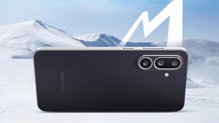 Samsung Galaxy M56: మెస్మరైజ్ చేసే ఫీచర్లతో సామ్ సంగ్ కొత్త 5G స్మార్ట్‌ఫోన్ విడుదల.. ఈ కార్డుపై రూ.3 వేల డిస్కౌంట్