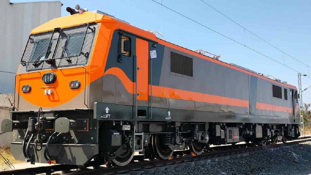 9,000 Hp Locomotive Engine