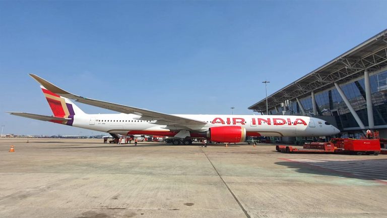 Air India: ఉద్రిక్తతల కారణంగా ఎయిరిండియాకు రూ.5 వేల కోట్ల నష్టం!