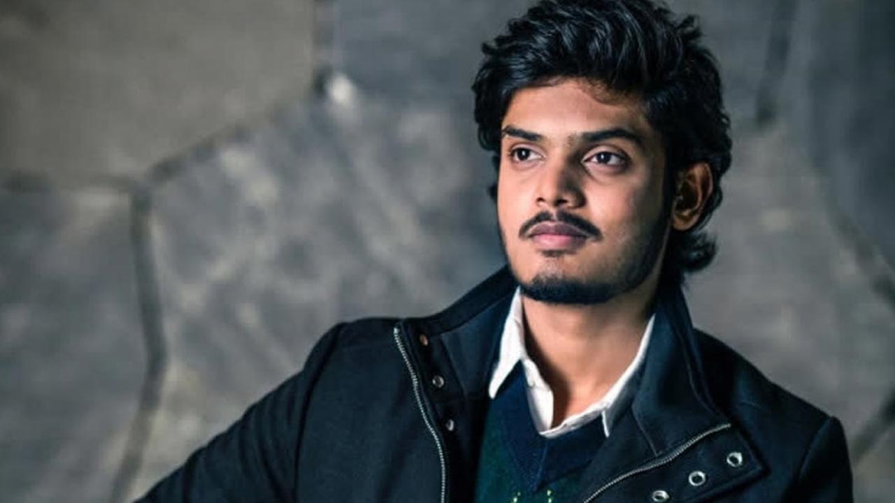 Akash Puri : బడా సినిమాలో ఆకాశ్ పూరి..?