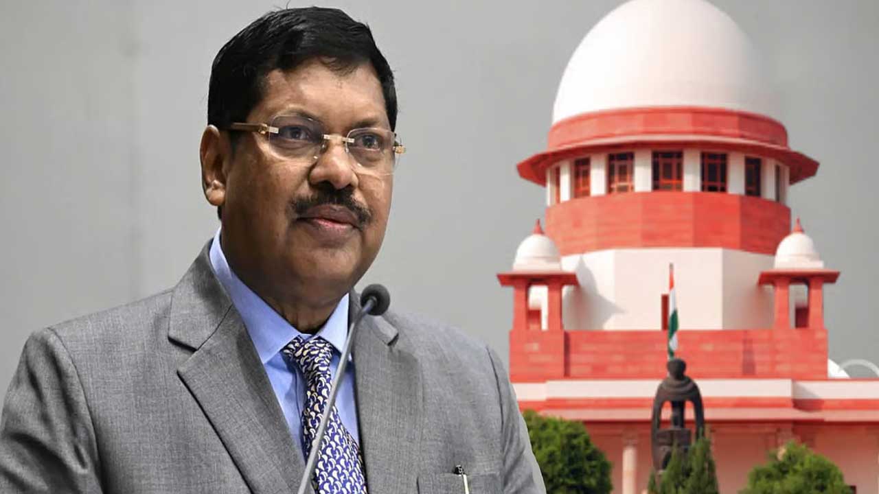 CJI BR Gavai: సోషల్ మీడియాలో ఏం అవుతుందో: ‘‘మహావిష్ణువు’’ వివాదం మధ్య సీజేఐ కీలక వ్యాఖ్యలు..