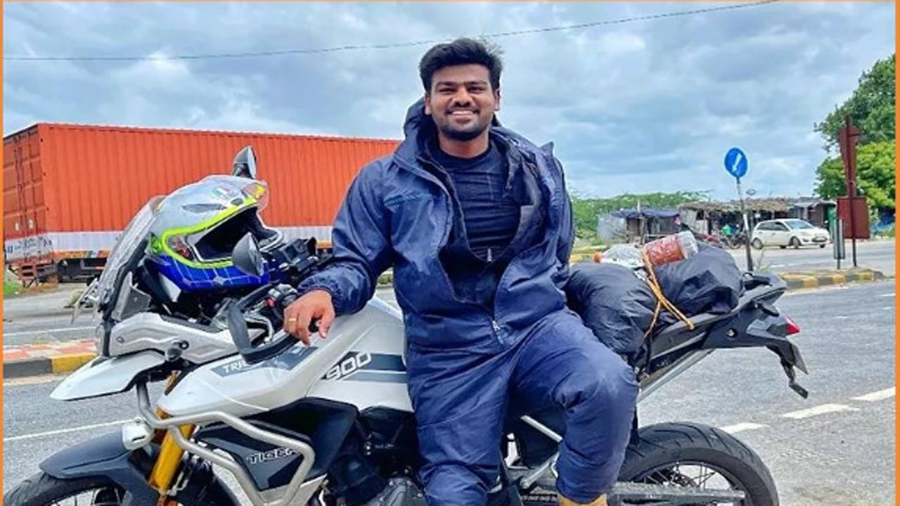 NIA officials arrest YouTuber Bhaiya Sunny Yadav in Chennai - NTV Telugu