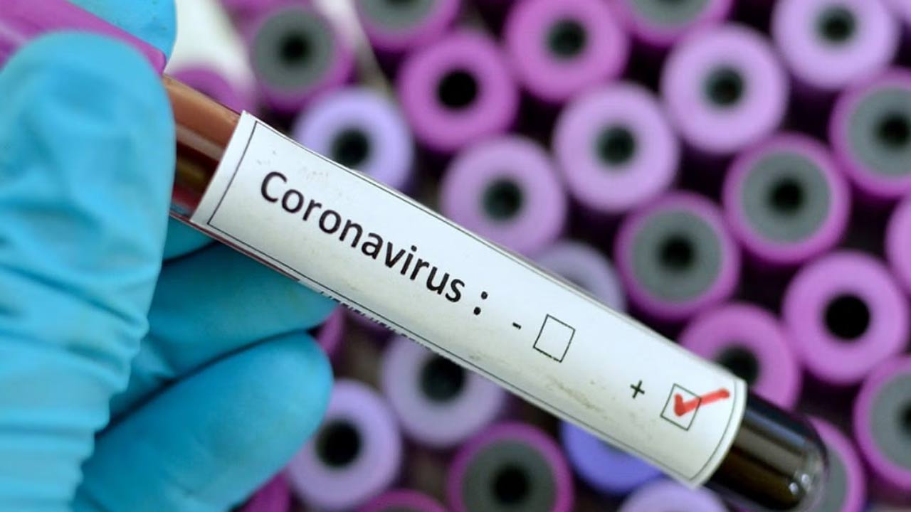 Mumbia: ముంబైలో కోవిడ్ కలకలం..! ఇద్దరి మృతిపై భయాందోళనలు