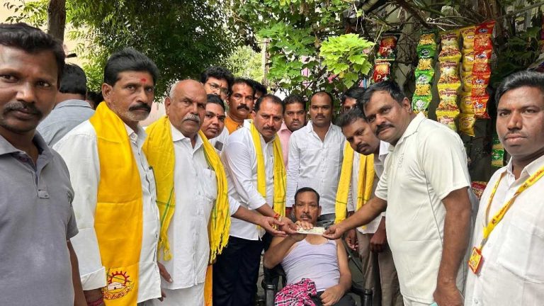 Daggubati Prasad: వైసీపీ నేతలకు మైండ్‌ బ్లాక్‌ అయ్యింది.. గాలి తరహాలో జగన్‌ కూడా..!