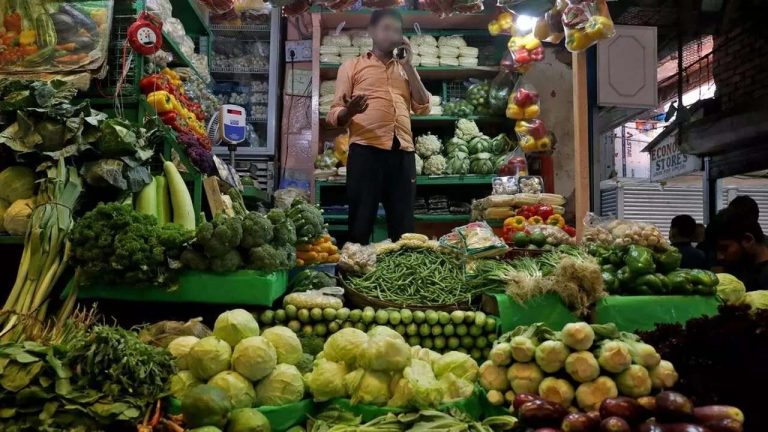 India-Pak War : నిత్యవసర సరుకులపై ఆందోళన వద్దు..  కేంద్ర కీలక సూచన