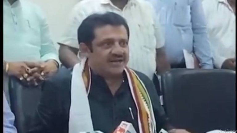 Karnataka: కేంద్రం అనుమతిస్తే పాక్‌పై ఆత్మాహుతి దాడి చేస్తా.. మంత్రి అహ్మద్‌ఖాన్‌ వ్యాఖ్య