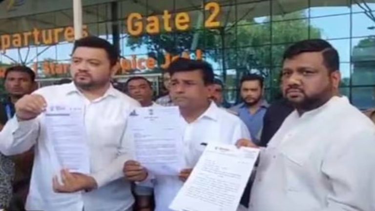 Boycott Turkey: ముంబై ఎయిర్‌పోర్టు దగ్గర శివసేన ఆందోళన.. టర్కీ సంస్థను రద్దు చేయాలని డిమాండ్