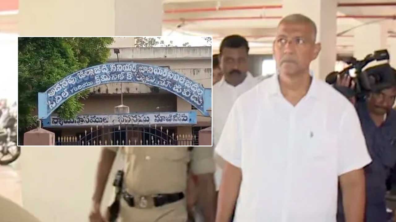 Vallabhaneni Vamsi: వల్లభనేని వంశీ కేసులో కీలక పరిణామం.. షాకిచ్చిన నూజివీడు కోర్టు..