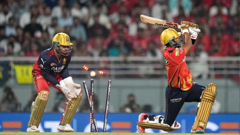 PBKS vs RCB : ఆర్సీబీ బౌలర్ల విజృంభణ.. పంజాబ్ బ్యాటర్లు కుదేలు…