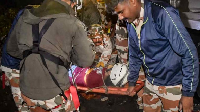 Sikkim: సిక్కింలో ఘోర ప్రమాదం.. బీజేపీ నేతతో సహా 9 మంది గల్లంతు..