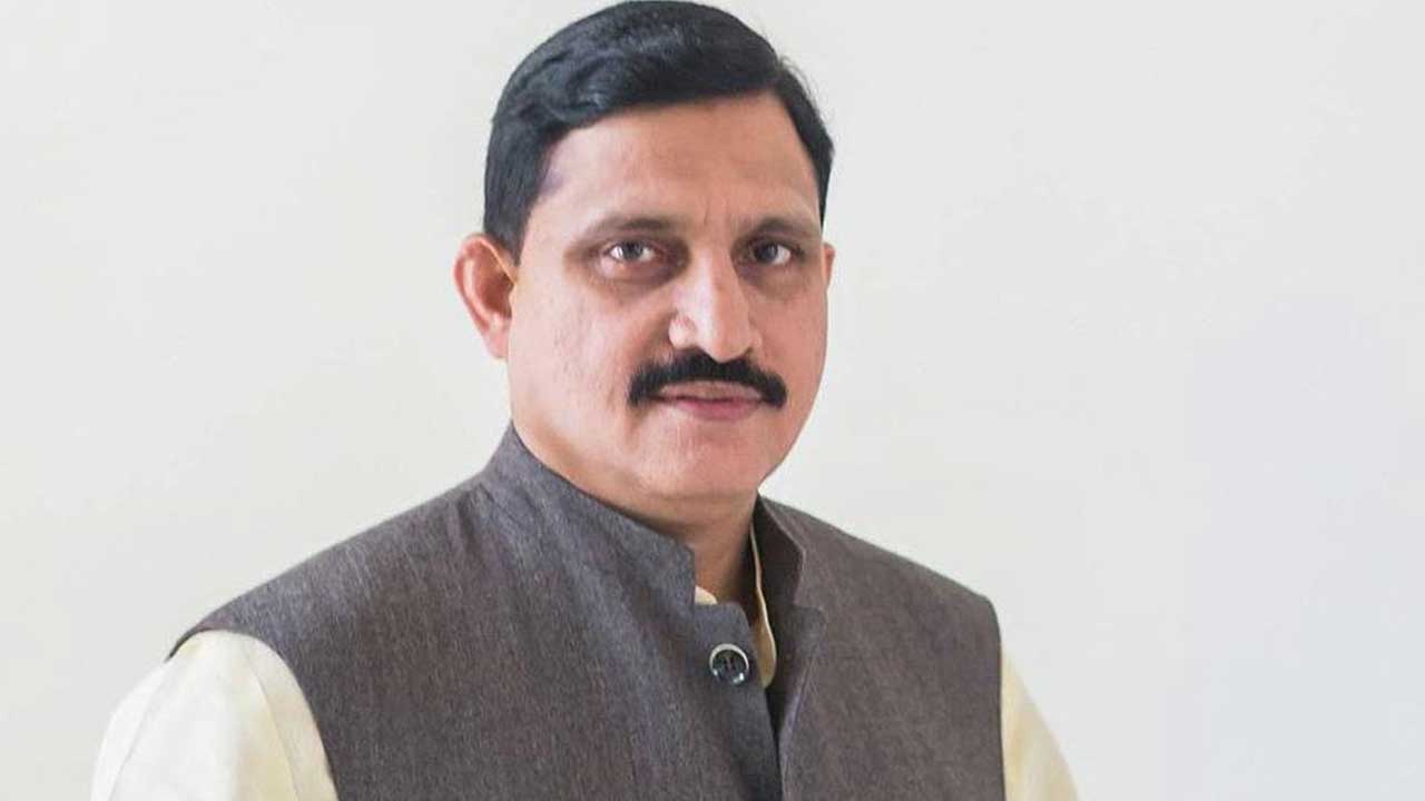 Sujana Chowdary: సుజనా చౌదరికి తీవ్ర గాయం.. లండన్‌ నుంచి హైదరాబాద్‌కు తరలింపు