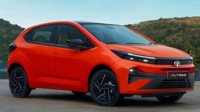 Tata Altroz 2025: మరింత ప్రీమియం అనుభవాన్ని అందించేందుకు ఫేస్‌లిఫ్ట్ వెర్షన్‌లో విడుదల కాబోతున్న టాటా అల్ట్రోస్‌..!