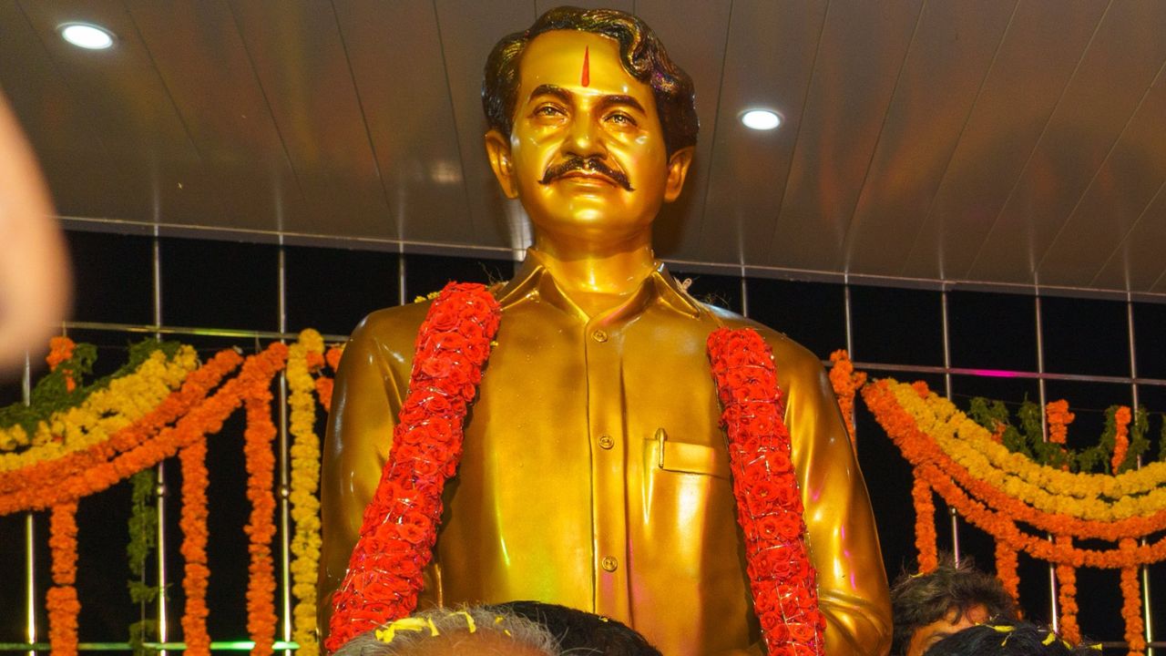 Vangaveeti Mohana Ranga: వంగవీటి రంగా విగ్రహం తొలగింపు.. అంతర్వేదికరలో ఉద్రిక్తత!