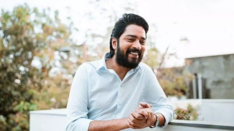 Allari Naresh : సితార ఎంటర్టైన్మెంట్ బ్యానర్‌లో అల్లరి నరేష్..