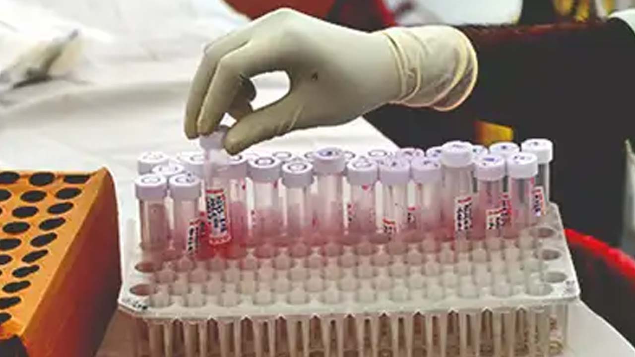 Corona Cases: కరోనా దాడి… ఈ ఏడాది తొలిసారిగా 1000 దాటిన యాక్టివ్ కేసులు