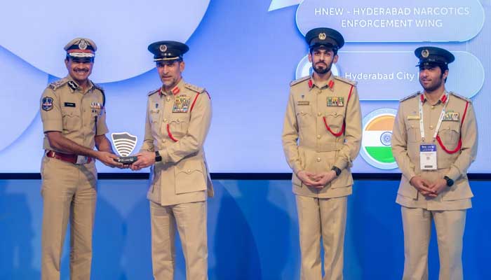 Hyderabad Police : అదిరింది.. దుబాయ్‌లో హైదరాబాద్ పోలీసులకు అంతర్జాతీయ అవార్డు..!