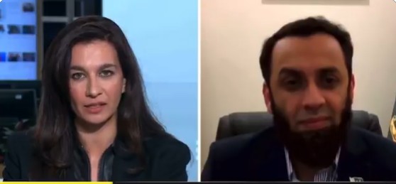 Pakistan Minister: అందరిముందు పాకిస్తాన్ మంత్రి పరువు తీసిన మహిళ యాంకర్.. వీడియో వైరల్