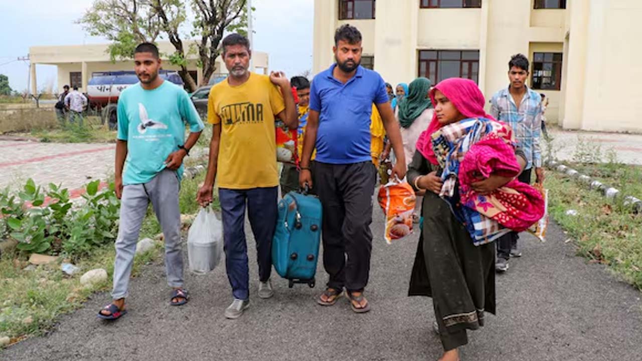 India Pak War : భయానక సైరన్.. జైసల్మేర్‌ను టార్గెట్‌గా చేసుకున్న పాక్ దాడులు.. తిప్పికొడుతున్న భారత్‌